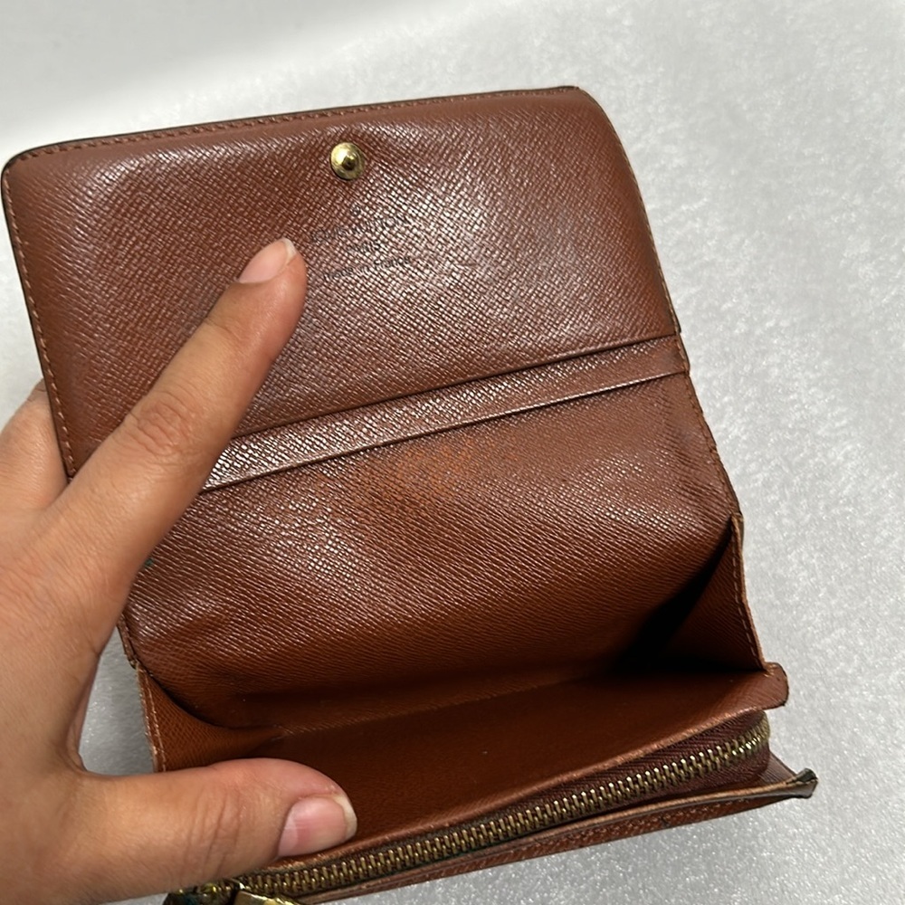 LV MONOGRAM SNAP WALLET - Picture 10 of 13